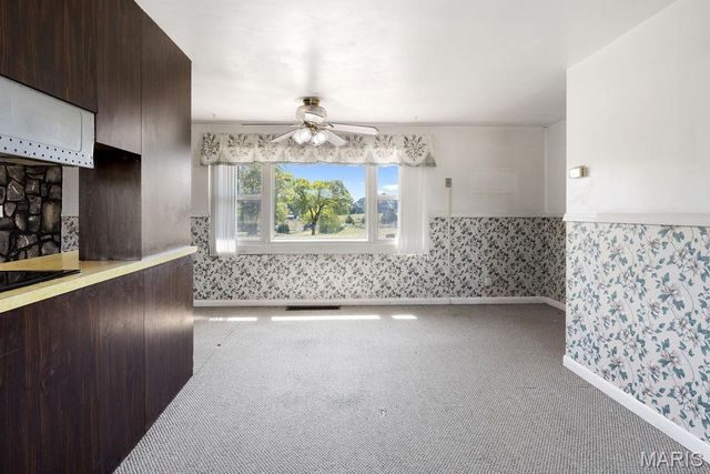 19 Hugo Road, New Florence, MO 63363