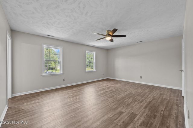 2361 Burgaw Highway, Jacksonville, NC 28540