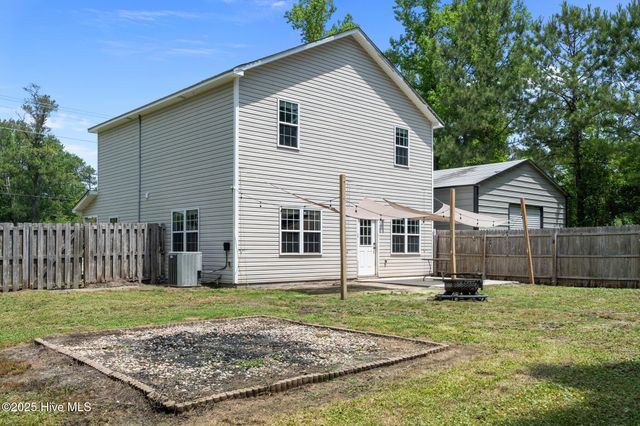 2361 Burgaw Highway, Jacksonville, NC 28540