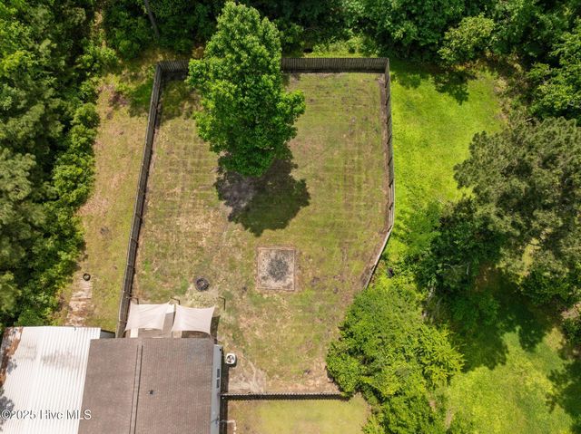 2361 Burgaw Highway, Jacksonville, NC 28540