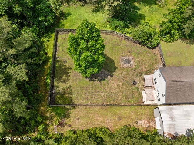 2361 Burgaw Highway, Jacksonville, NC 28540