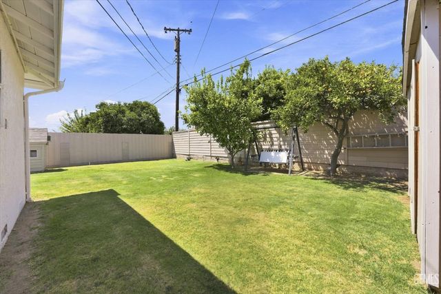 2308 Tangerine Street, Bakersfield, CA 93306