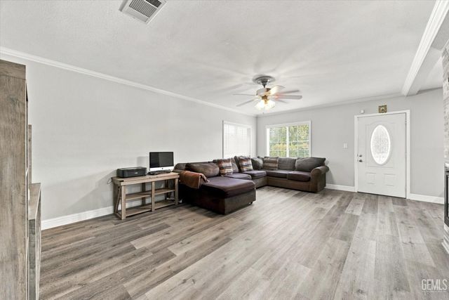 2308 Tangerine Street, Bakersfield, CA 93306