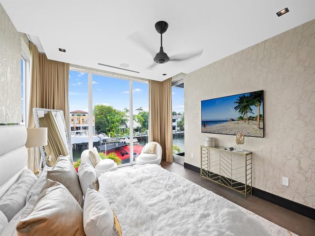 1528 SE 11th Street, Fort Lauderdale, FL 33316