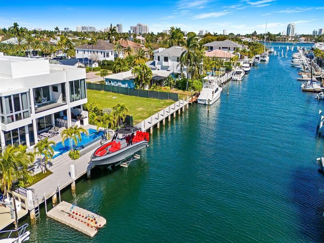 1528 SE 11th Street, Fort Lauderdale, FL 33316