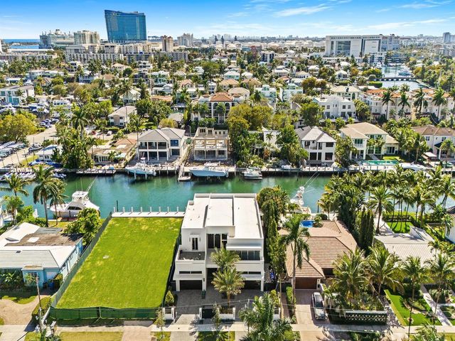 1528 SE 11th Street, Fort Lauderdale, FL 33316