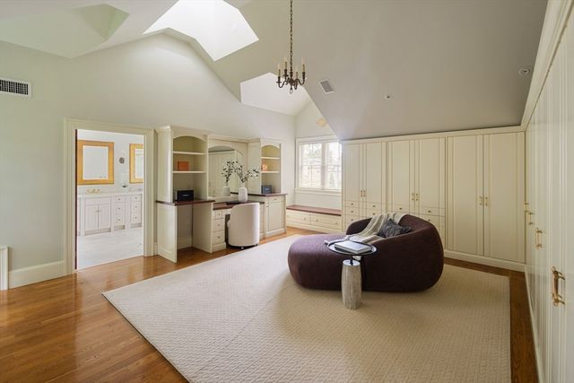 14 Winthrop St, Newton, MA 02465