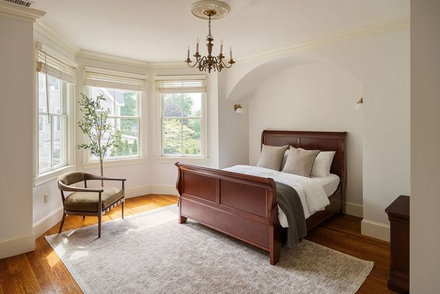 14 Winthrop St, Newton, MA 02465