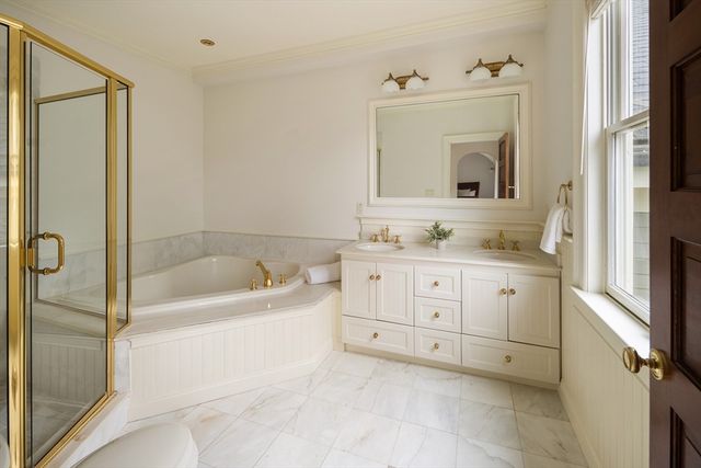 14 Winthrop St, Newton, MA 02465
