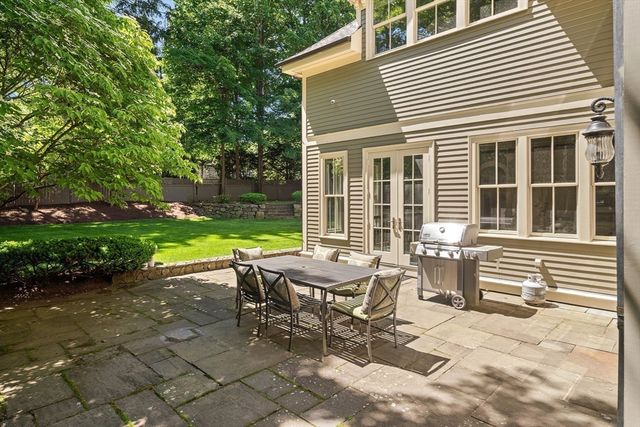 14 Winthrop St, Newton, MA 02465