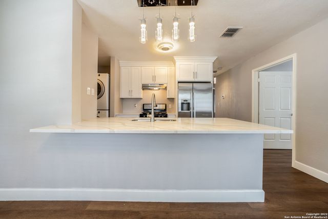810 E EUCLID AVE, San Antonio, TX 78212
