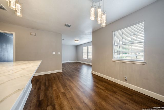 810 E EUCLID AVE, San Antonio, TX 78212