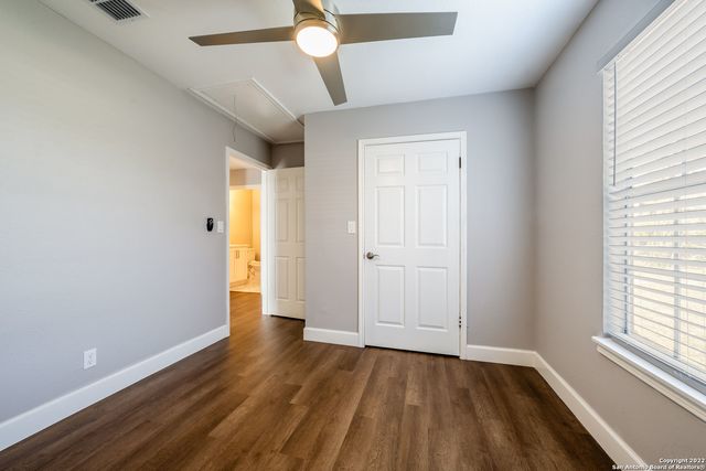 810 E EUCLID AVE, San Antonio, TX 78212