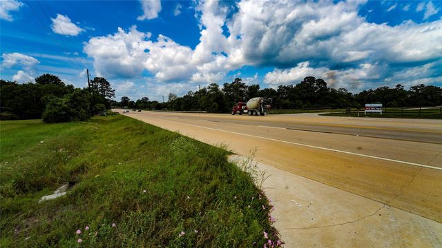 000 Fm 1488, Magnolia, TX 77355