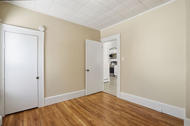 54 Bourne St, Palmer, MA 01080