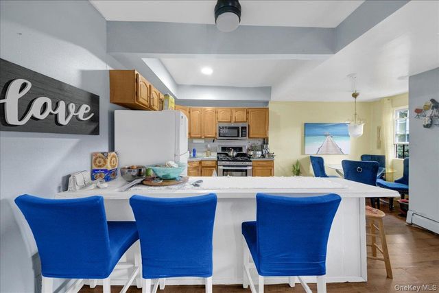 1546 Leland Avenue, Bronx, NY 10460