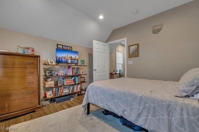 1264 W 65th Street, Cleveland, OH 44102