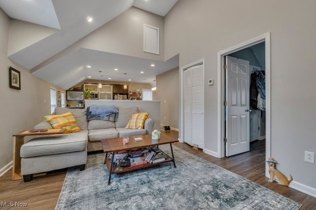 1264 W 65th Street, Cleveland, OH 44102