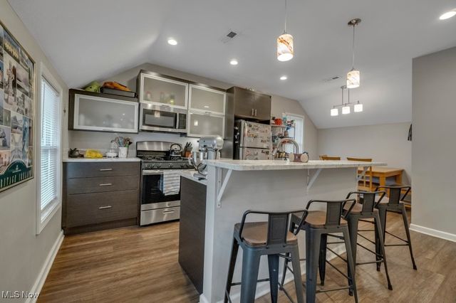 1264 W 65th Street, Cleveland, OH 44102