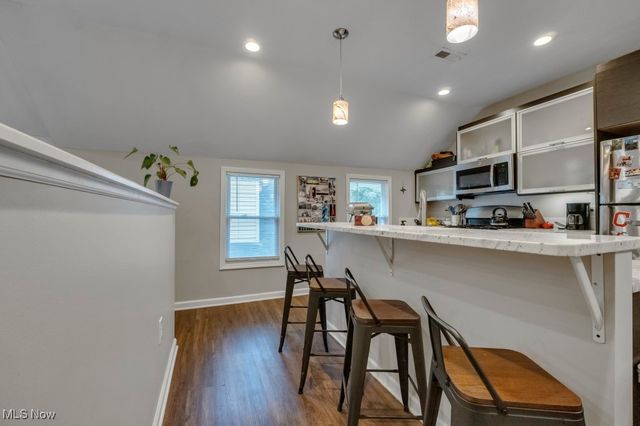 1264 W 65th Street, Cleveland, OH 44102