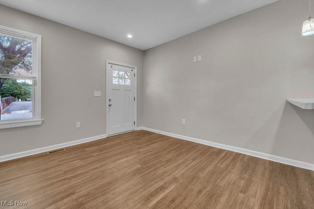 1264 W 65th Street, Cleveland, OH 44102