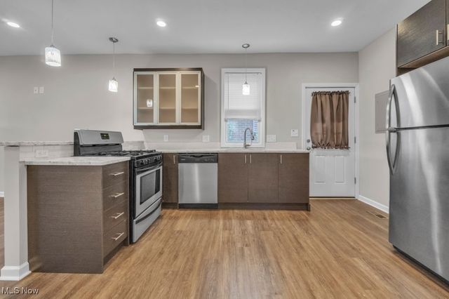 1264 W 65th Street, Cleveland, OH 44102