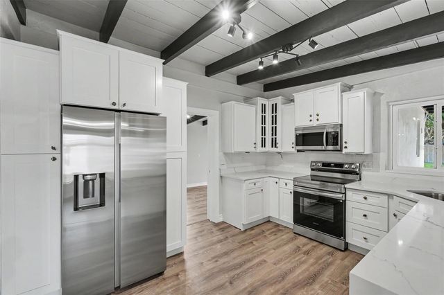 63 PALM BOULEVARD, Dunedin, FL 34698