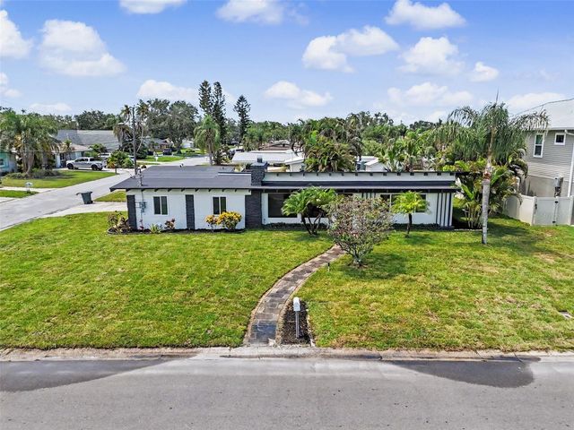 63 PALM BOULEVARD, Dunedin, FL 34698