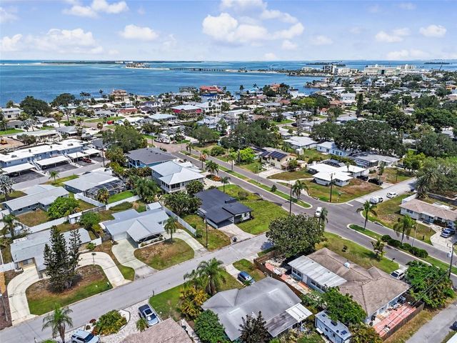 63 PALM BOULEVARD, Dunedin, FL 34698