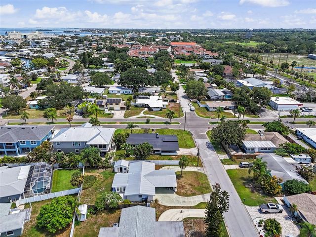 63 PALM BOULEVARD, Dunedin, FL 34698