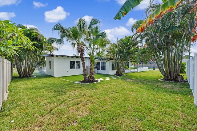 63 PALM BOULEVARD, Dunedin, FL 34698