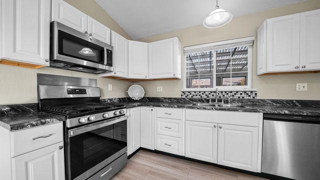 542 E Valley Drive, Grand Junction, CO 81504