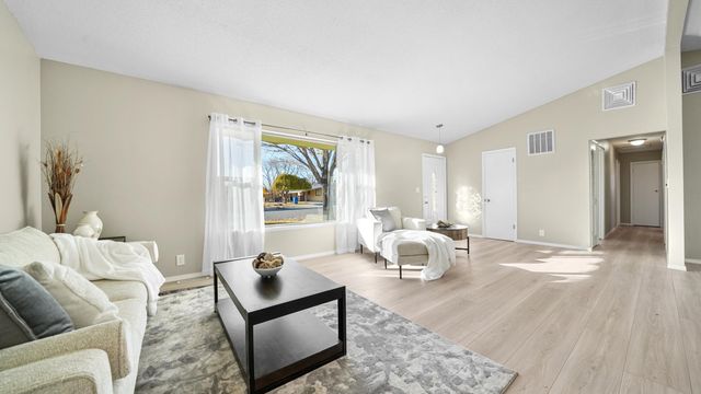 542 E Valley Drive, Grand Junction, CO 81504