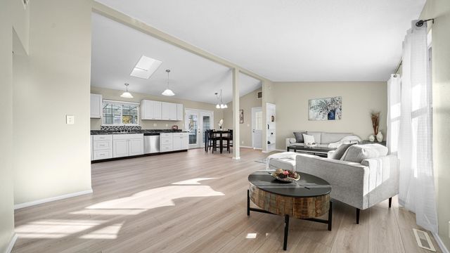 542 E Valley Drive, Grand Junction, CO 81504