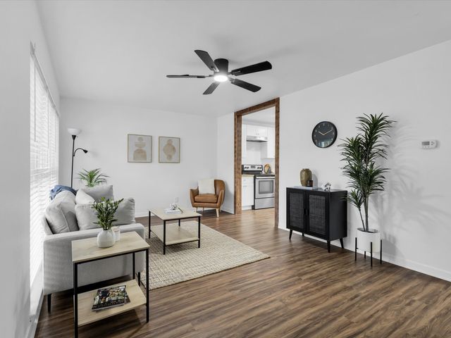 3315 Mayhew Drive, Dallas, TX 75228