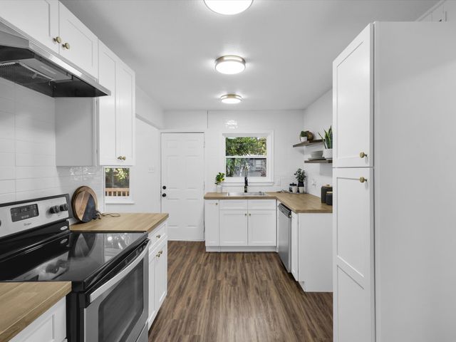 3315 Mayhew Drive, Dallas, TX 75228