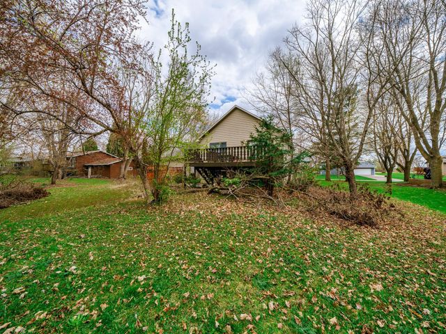 6413 Laurel Road, Saint Cloud, MN 56303