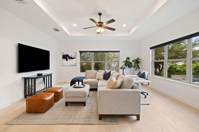 712 Crestone Stream DR, Austin, TX 78738