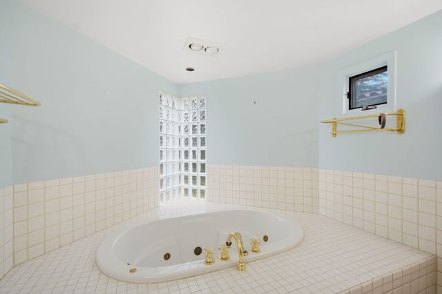 1512 Los Alamos Avenue SW, Albuquerque, NM 87104