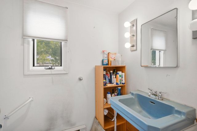 1512 Los Alamos Avenue SW, Albuquerque, NM 87104