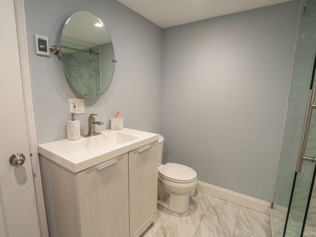 346 Christian St, Lowell, MA 01850