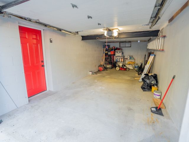346 Christian St, Lowell, MA 01850
