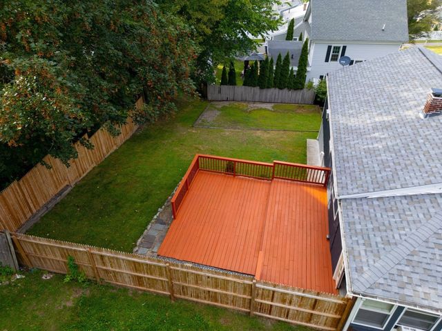 346 Christian St, Lowell, MA 01850