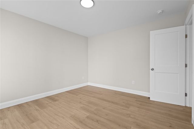 804 DOUGLAS Avenue, Providence, RI 02908