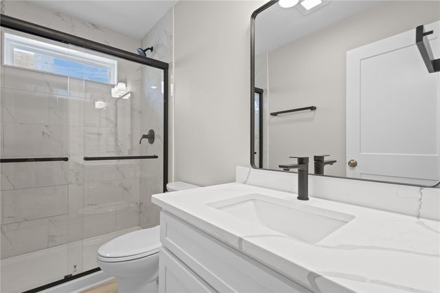 804 DOUGLAS Avenue, Providence, RI 02908