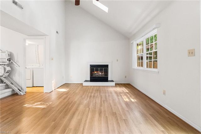 150 Hidden Lake PL, Newport News, VA 23602