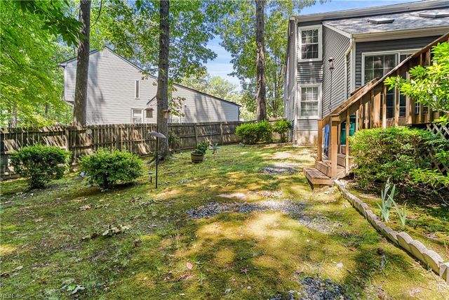 150 Hidden Lake PL, Newport News, VA 23602