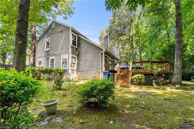150 Hidden Lake PL, Newport News, VA 23602