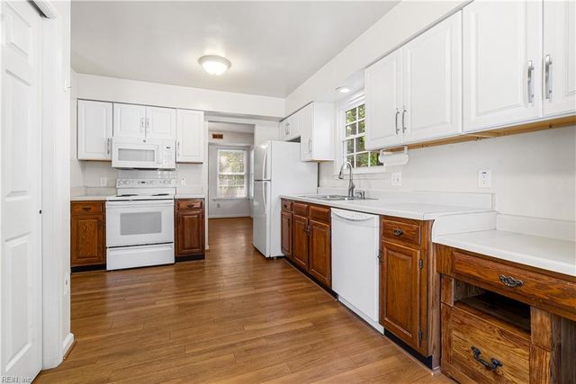 150 Hidden Lake PL, Newport News, VA 23602