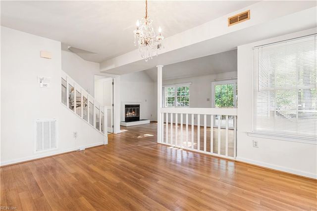 150 Hidden Lake PL, Newport News, VA 23602